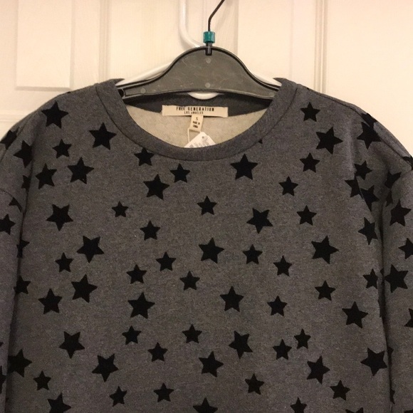 Size S 💖 Free Generation Pullover Sweatshirt Cute - Picture 2 of 5